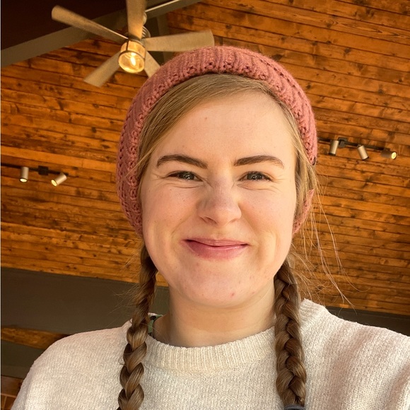 Meet your Posher, Emma - Picture 1 of 1